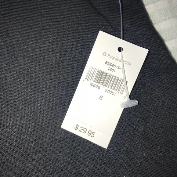 BRAND NEW MENS GAP T-SHIRT - Picture 4 of 4